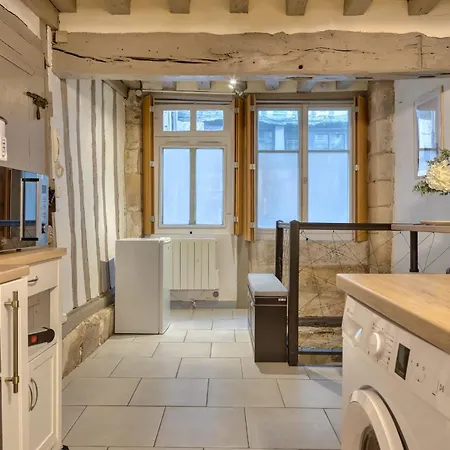 Le Nid Voute Avec Terrasse Situe Au Coeur De *