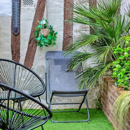 Le Nid Voute Avec Terrasse Situe Au Coeur De Rouen شقة